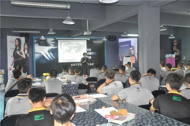 艺术万博manbetx网站培训