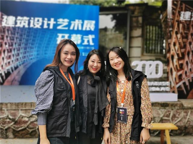 塔萨尼艺术万博manbetx网站 塔萨尼艺术万博manbetx网站