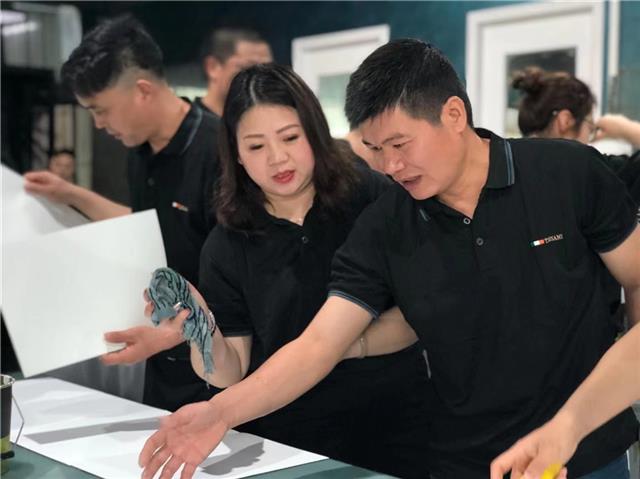 艺术万博manbetx网站施工培训