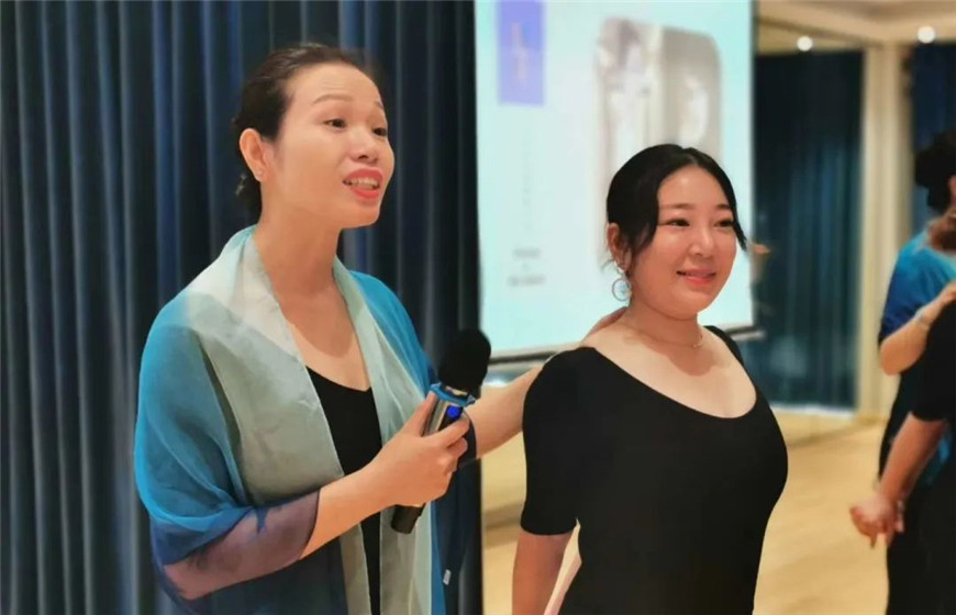 塔萨尼
