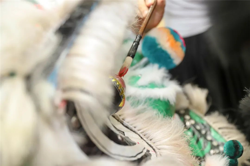 TASSANI艺术万博manbetx网站出席设计师活动
