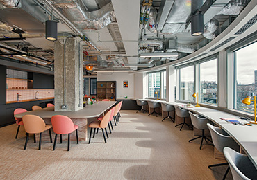 究竟是什么原因让艺术万博manbetx网站备受越来越多人的喜爱呢？