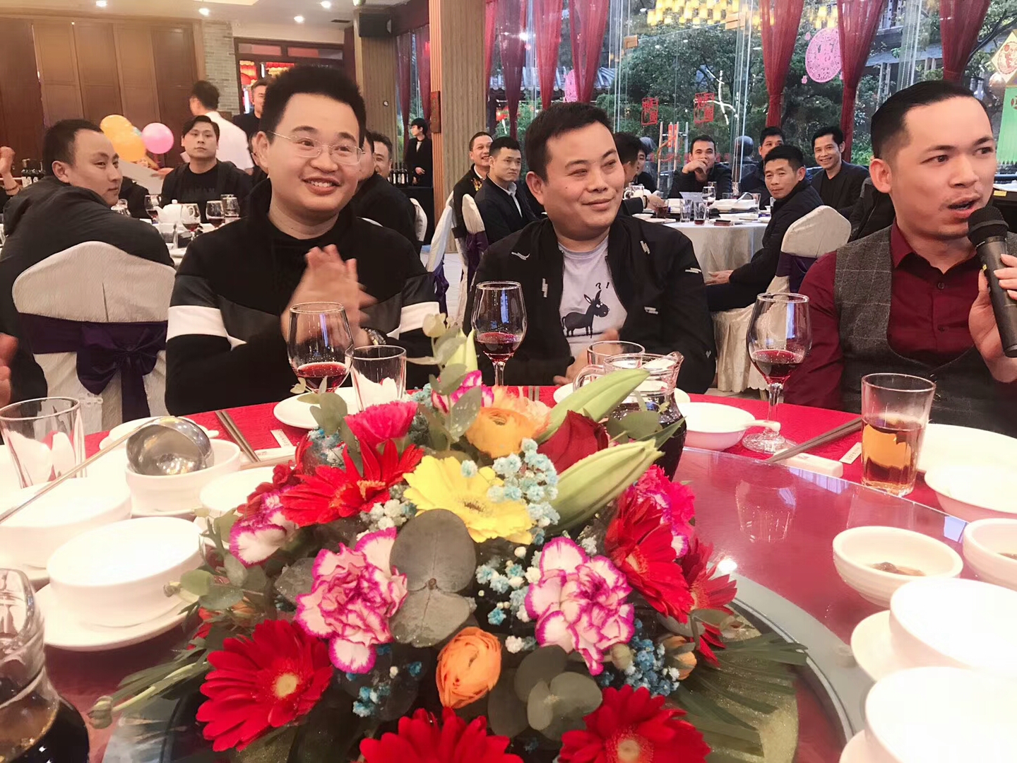 塔萨尼酒会